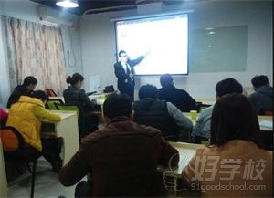 深圳大军商**--上课情况